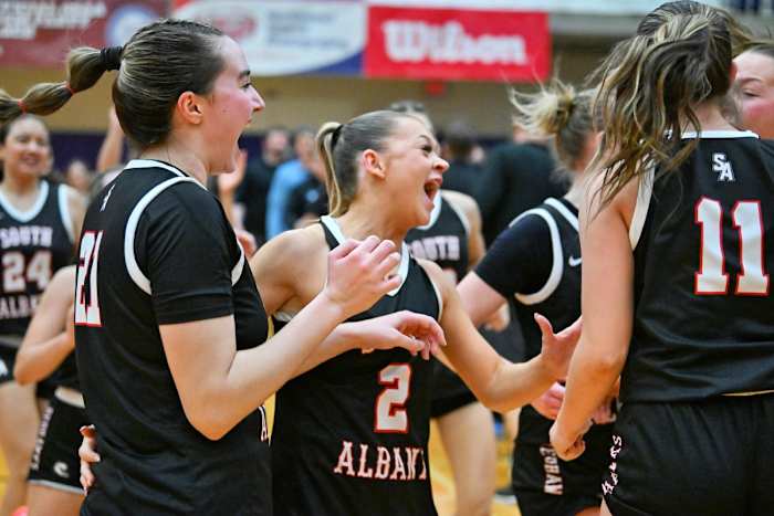 a Corvallis South Albany 5A Oregon girls basketball quarterfinal 2024 Leon Neuschwander 59
